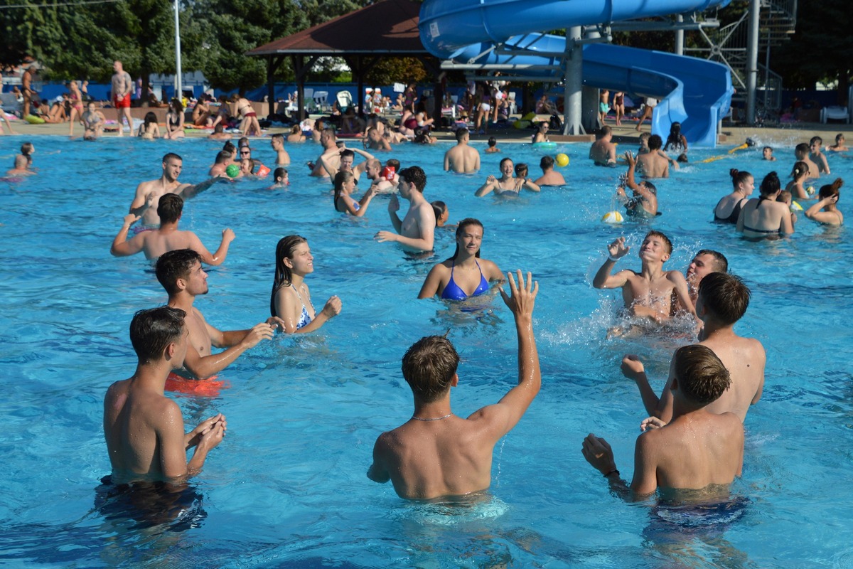 Ljeto na bazenima provelo 52.000 gostiju